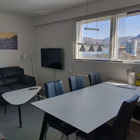 Vandrehuset 2 Og 3 Νουούκ Εξωτερικό φωτογραφία